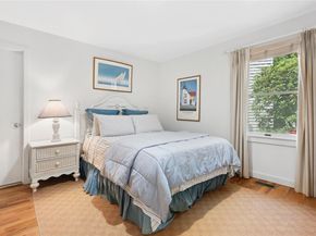 757 Seven Ponds Towd Road, Southampton NY 11968