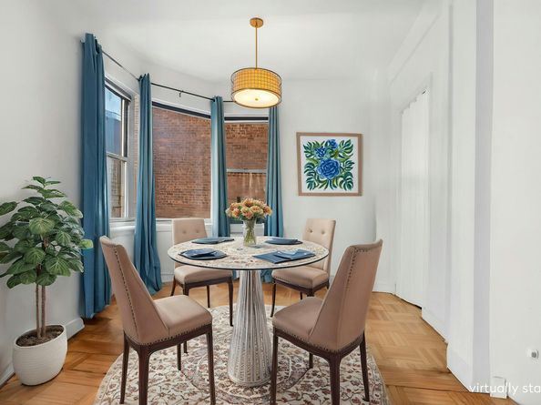 215 East 79th Street 6F, New York NY 10075