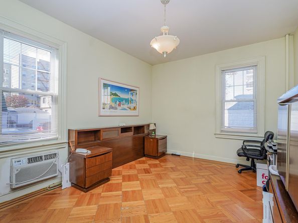 1901 Ave R, Brooklyn NY 11229