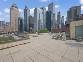 325 West 45th Street 403A, New York NY 10036