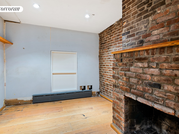 392 West Street, New York NY 10014