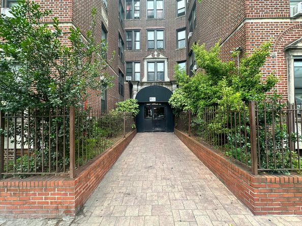 1710 Carroll Street D5, Brooklyn NY 11213