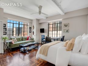 320 East 42nd Street 2510, New York NY 10017