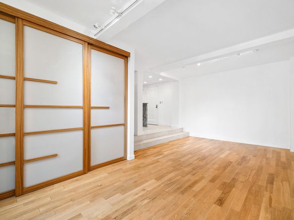 200 West 20th Street 902, New York NY 10011