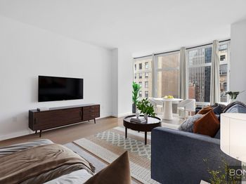 1600 Broadway