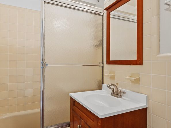 255 Cabrini Boulevard 3C, New York NY 10040