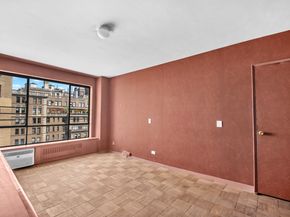 1050 5th Avenue 17A, New York NY 10028