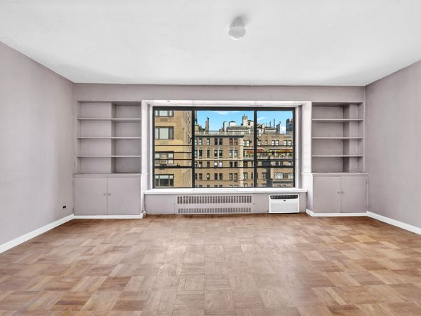 1050 5th Avenue 17A, New York NY 10028