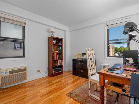 579 West 215th Street 2F, New York NY 10034