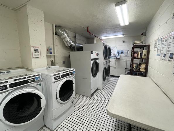 579 West 215th Street 2F, New York NY 10034