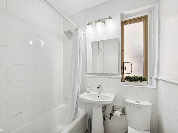 57 Park Terrace W 3G, New York NY 10034