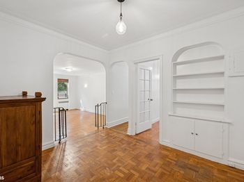 57 Park Terrace W