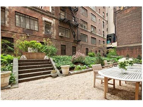320 East 42nd Street 602, New York NY 10017