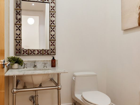 30 Main Street 4G, Brooklyn NY 11201