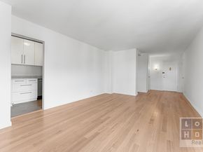 212 East Broadway G1602, New York NY 10002