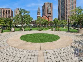 212 East Broadway G1602, New York NY 10002