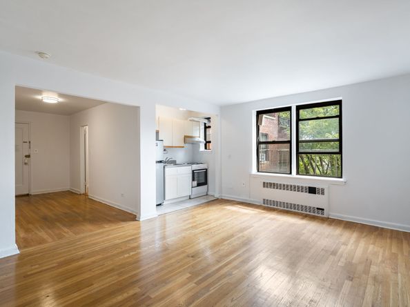35 Oliver Street 6E, Brooklyn NY 11209