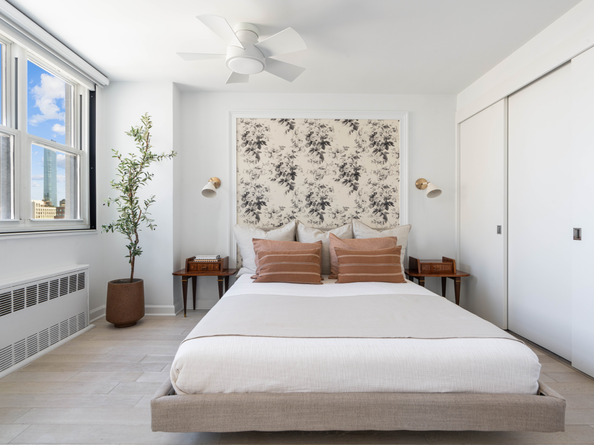 77 7th Avenue 19M, New York NY 10011