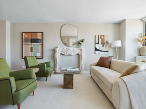 77 7th Avenue 19M, New York NY 10011