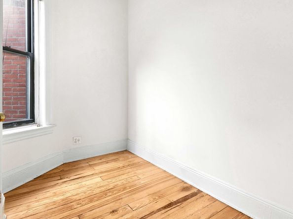 705 Carroll Street 4L, Brooklyn NY 11215