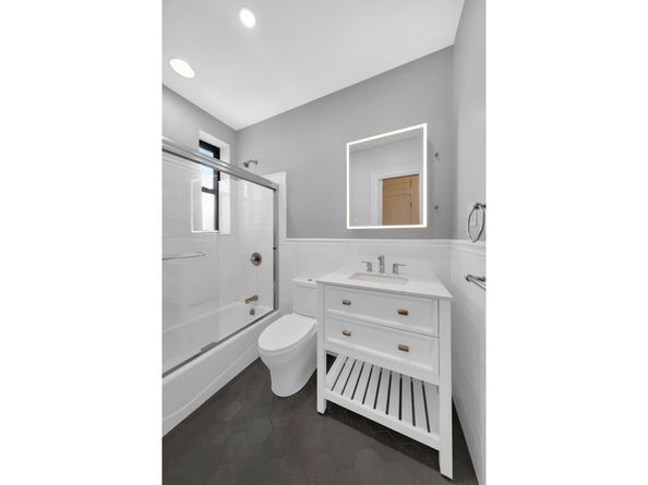 246 15th Street, Brooklyn NY 11215