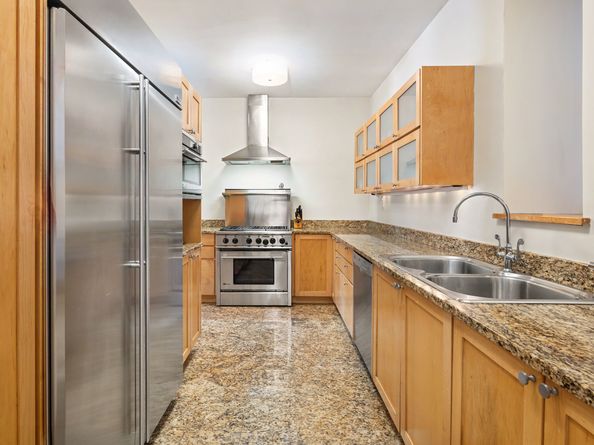 300 West 109th Street 3LMR, New York NY 10025
