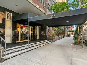 345 East 52nd Street 9H, New York NY 10022