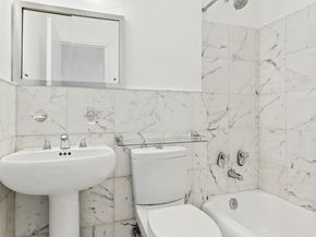 345 East 52nd Street 9H, New York NY 10022