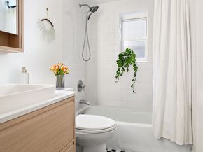 232 President Street 2L, Brooklyn NY 11231