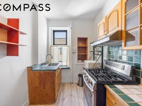 179 Ocean Parkway 4H, Brooklyn NY 11218