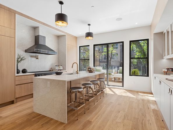 1506A Pacific Street, Brooklyn NY 11213