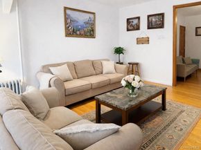 93-09 Vanderveer Street, Queens NY 11428