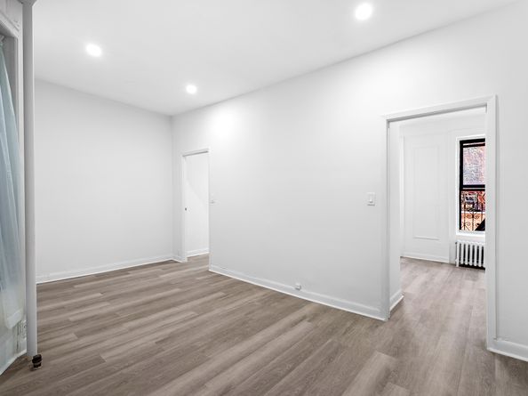 246 East 51st Street 8, New York NY 10022