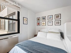 130 East 18th Street 8R, New York NY 10003