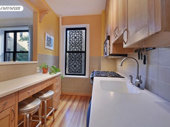860 West 181st Street 55, New York NY 10033