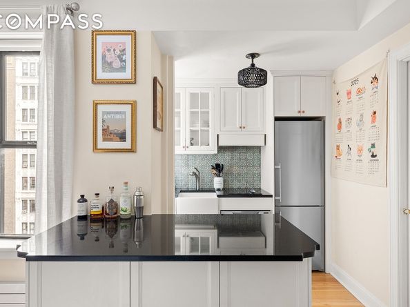 41 West 72nd Street 10B, New York NY 10023