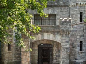 120 Cabrini Boulevard 116, New York NY 10033