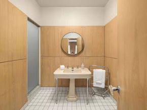 167 East 74th Street, New York NY 10021