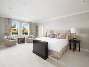 781 Fifth Avenue 304310, New York NY 10022