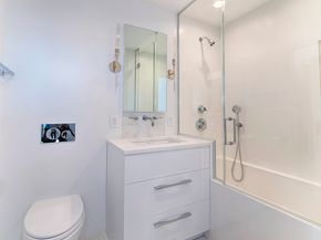 120 East 87th Street R14F, New York NY 10128