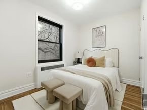 160 East 3rd Street 2F, New York NY 10009