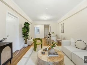 160 East 3rd Street 2F, New York NY 10009