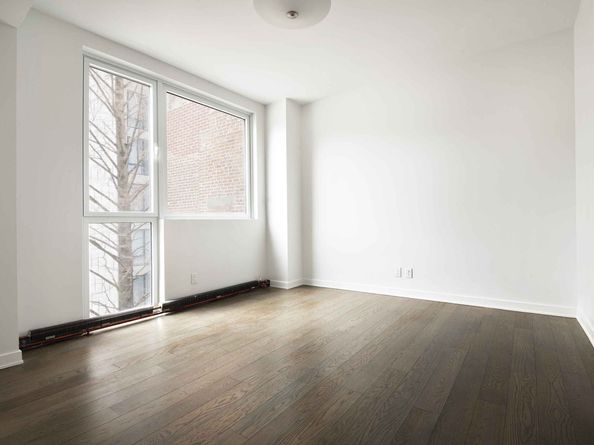 22 Renwick Street 5B, New York NY 10013