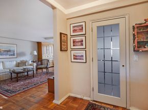176 East 77th Street 17D, New York NY 10075