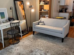 430 East 85th Street 5B, New York NY 10028