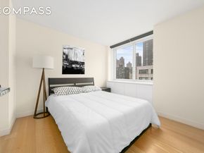 301 West 53rd Street 19F, New York NY 10019