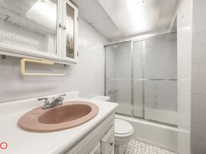 323 Carroll Street MultiFamily Townhouse, Brooklyn NY 11231