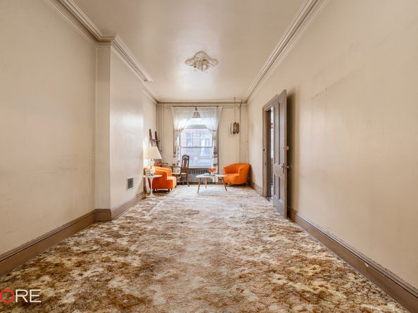 323 Carroll Street MultiFamily Townhouse, Brooklyn NY 11231