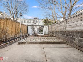 323 Carroll Street MultiFamily Townhouse, Brooklyn NY 11231