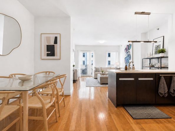 454 West 54th Street 4K, New York NY 10019